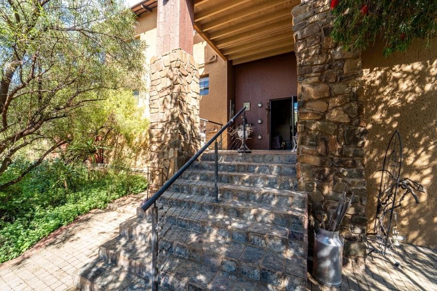 4 Bedroom Property for Sale in Woodland Hills Free State